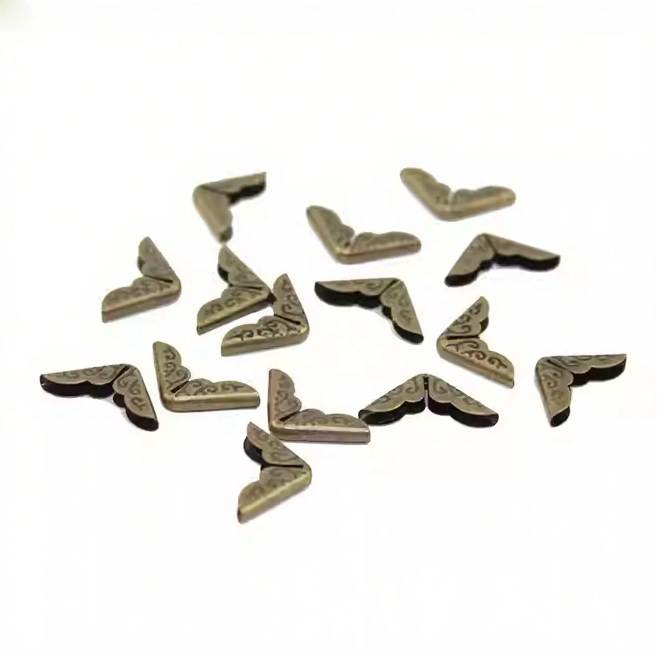 100 قطعة 15 مللي متر زاوية واقية للكتاب والبطاقات ، زاوية صور ذاتية الصنع ، ملصق معدني KT Board Protector