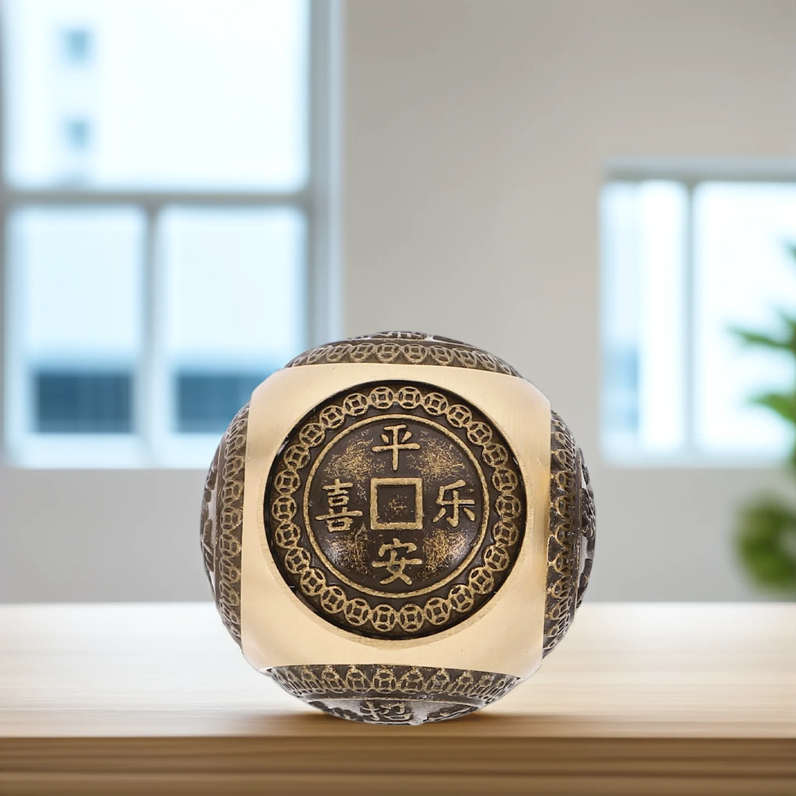 

2Pcs Brass Hand Exercise Balls Six-Sided Relief Metal Baoding Balls for Fitness Meditation Muscle Relaxation Stress Relief Hand