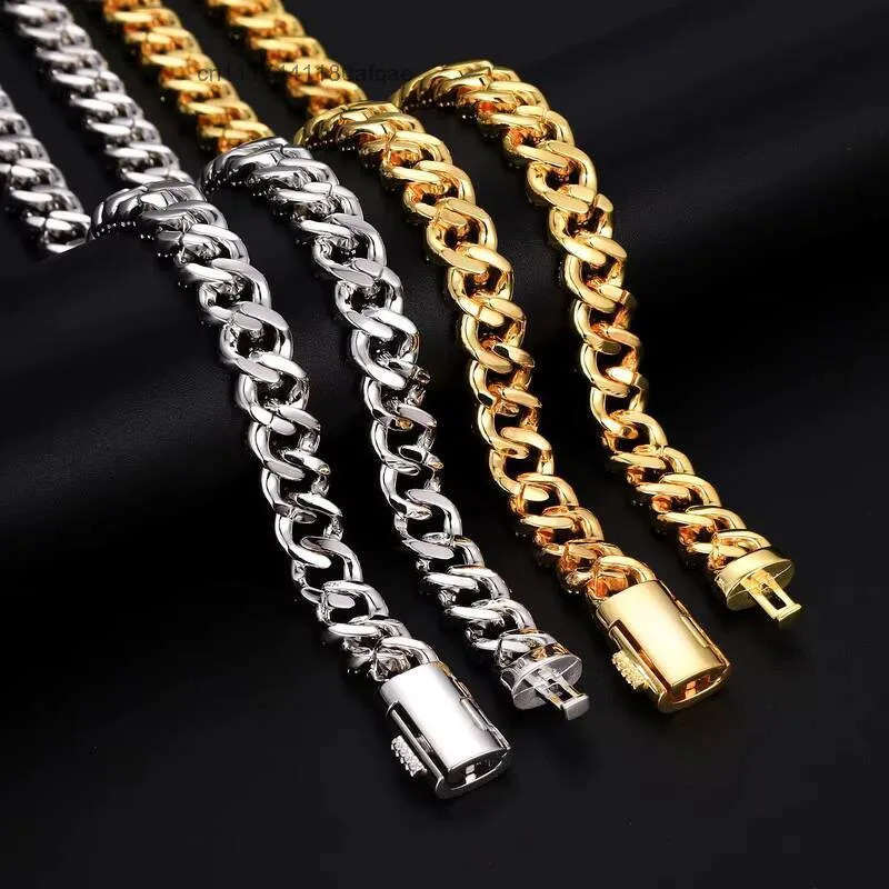 Hot Sale 8mm 10mm Pass Diamond Tester 925 Sterling Silver Hip Hop Iced VVS Moissanite Necklace Cuban Link Chain in Gold Rock.