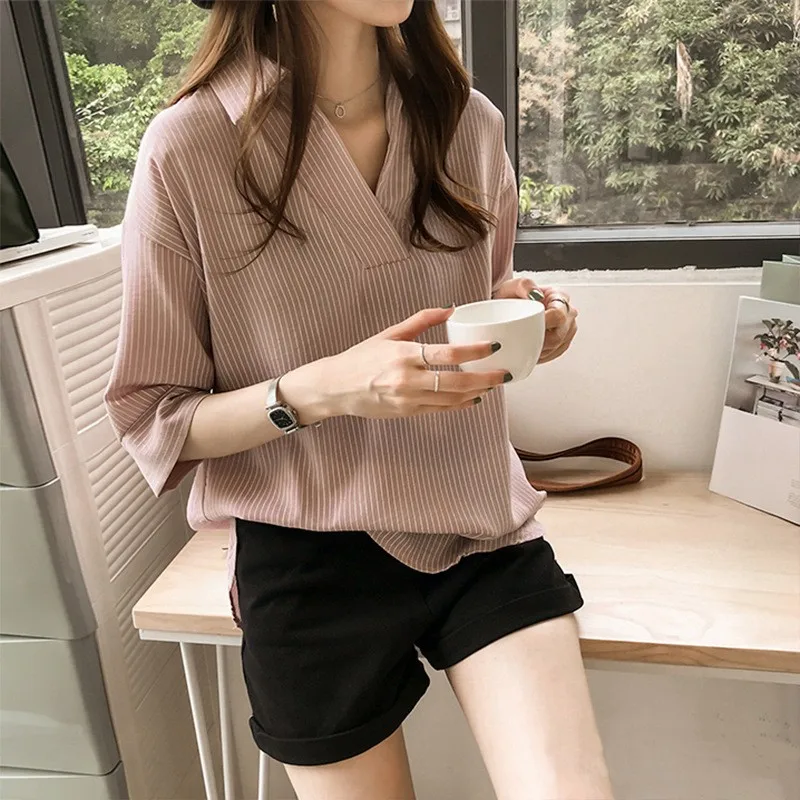 Women's Thin Striped Shirt Three Quarter Sleeve Loose Fit Polyester Short Sleeve Turn-down Collar Casual Fashion Winter Season