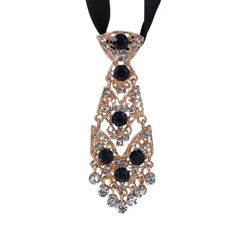 

Necktie English Gentleman Style Unisex Suit Accessories Metal Rhinestone Necktie Formal Business Ties Women Necktie Men Ties