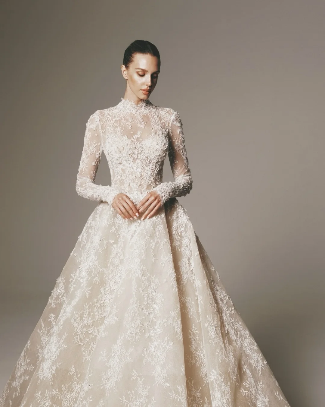 

A line Wedding Dress Lace Long Sleeve Vestidos Feminino Elegante Para Casamento Vestido De Noiva Minimalista Civil Alta Costura