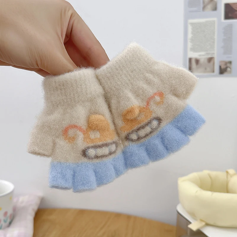 2025 겨울 신상 아기 소녀용 장갑 귀여운 굴착기 모양 손가락 따뜻한 반장갑 소년용 장갑 0-2세