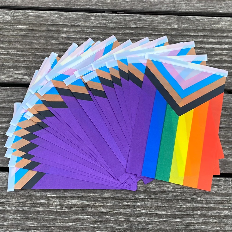 Xvggdg 100pcs 14 * 21cm Custom Hand Flag Rainbow Hand Flag Car Moto Flags American Lesbian Gay Pride Flag for Party