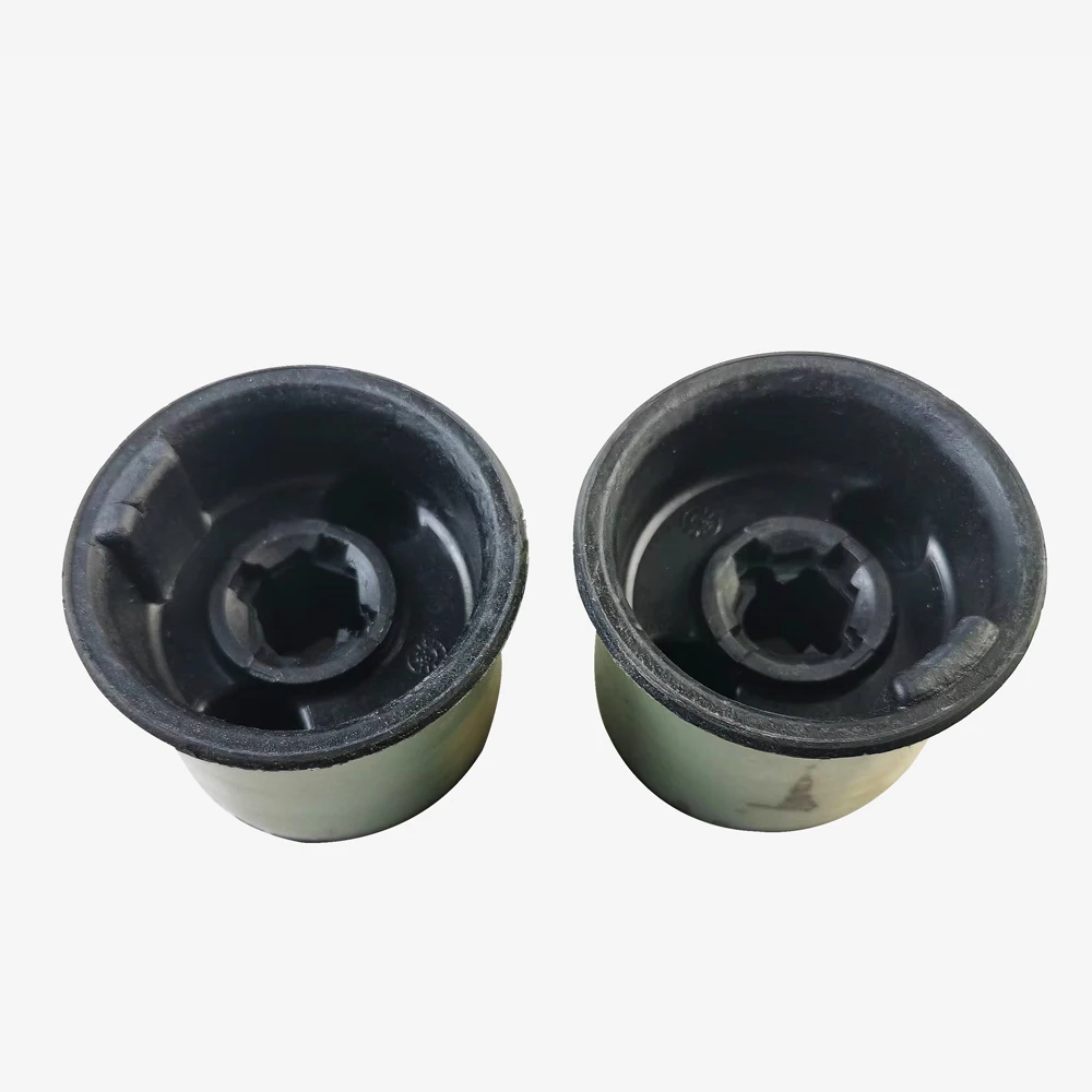 2Pcs Triangular arm bushing 1K0407183 1K0407183E For VW Polo 2009-2010 Fox 2004-2010 Suran 2011-2014 Skoda Fabia 2000-2004