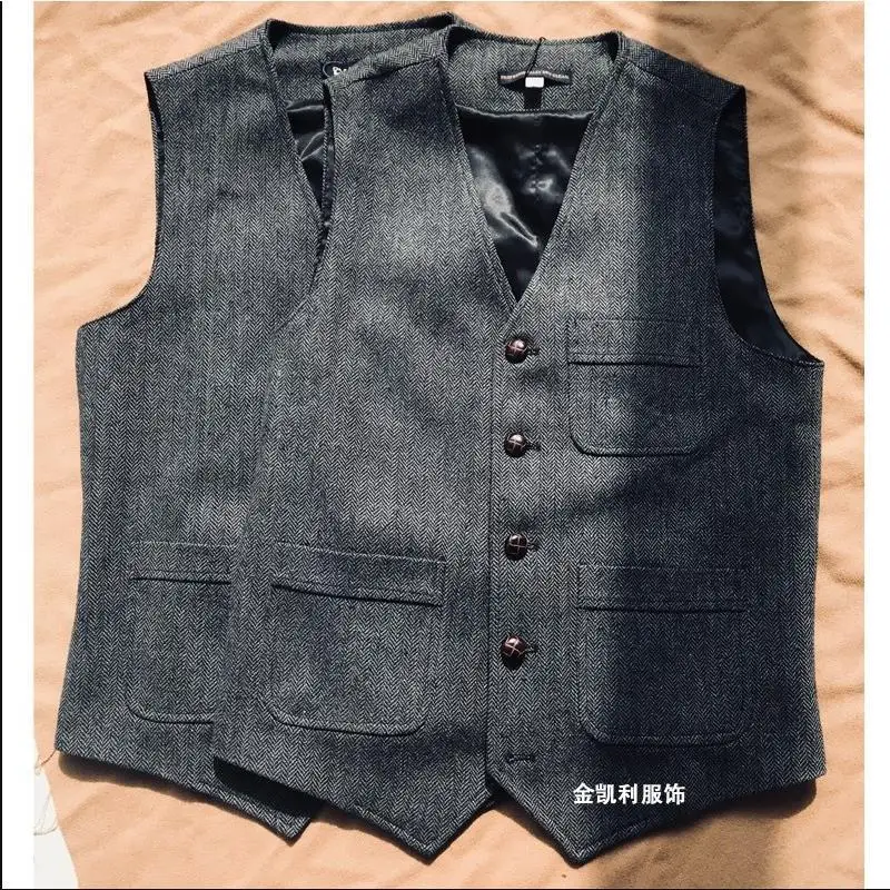 

Retro British Rough Wool Vest Thick Double-layer Multi-bag Suit Collar Vest Casual Outdoor Hunting Tooling Waistcoat B02