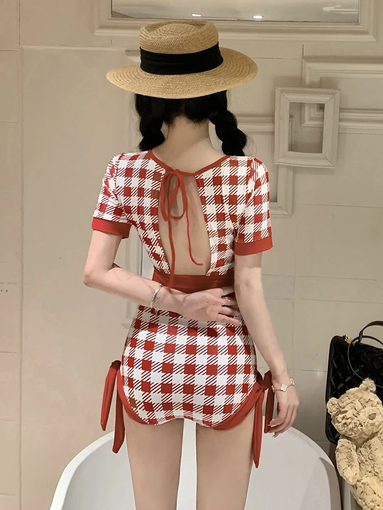 Red One-Piece Swimsuit for plus Size Girls Short Sleeve Slimming Retro Style Conservative Cut Square Neck Nylon Spandex Polye...