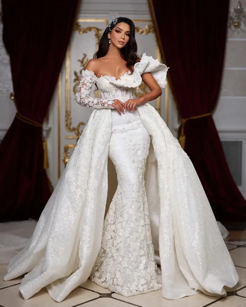 

Luxury Sequined Lace Appliques Wedding Dresses with Detachable Train Chic Off The Shoulder Court Train Mermaid Bride Dresses