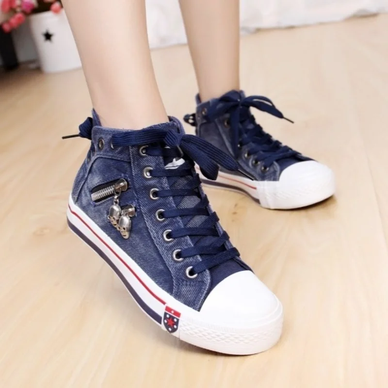 2024 nuove scarpe di tela da donna Retro Lace-Up azzurro Vintage Denim High Top Sneakers decorazione in metallo Casual Zapatilla Mujer