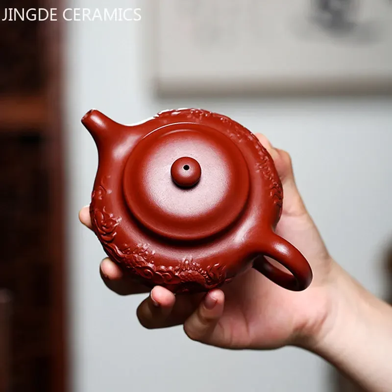 Imagem -05 - Dahongpao Handmade Dragão Padrão Teapot Chá Chinês Pote de Chá Antigo Chaleira de Minério Cru Yixing Argila Roxa Autêntico 210ml