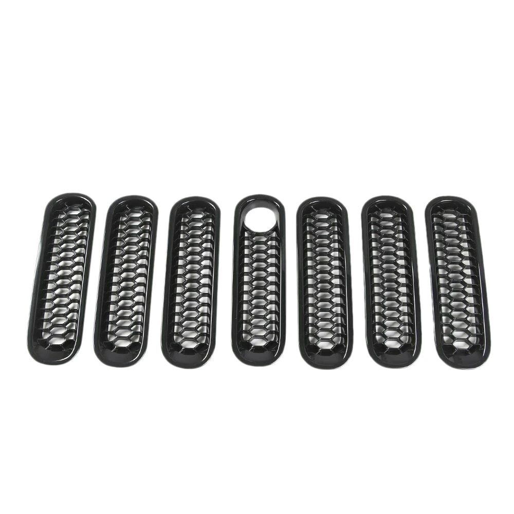 Front Grill Mesh Inserts Kit Honeycomb Clip-in Grille Guard Mesh Grille with Lock Hole for Jeep Wrangler JK 2007-2017