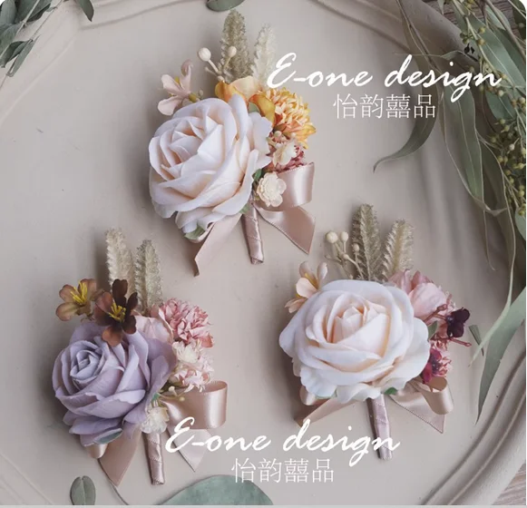 

Корейский лес, свадьба, невеста, жених, подружка невесты, жених, отец, мама, VIP-свадьба, корсаж, наручный цветок, праздник, цветок