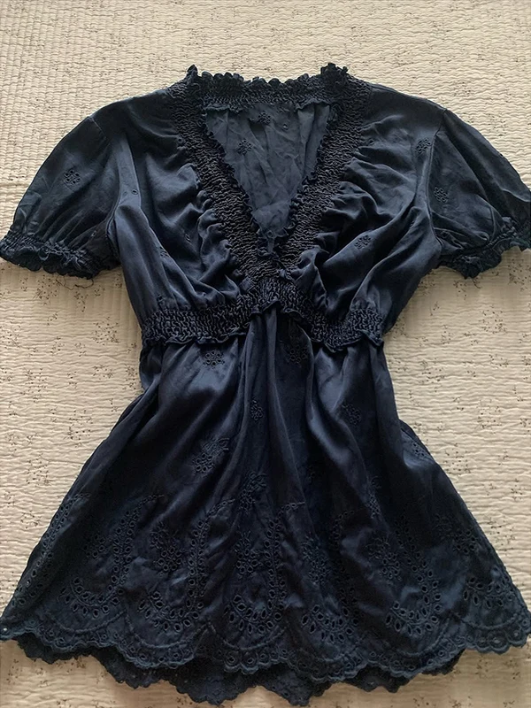 

Blue Lace Trim Vintage V-Ne ort Sve irt Waist Cinching Ele Slimming Summer Blouse f Sp Girl Original Design