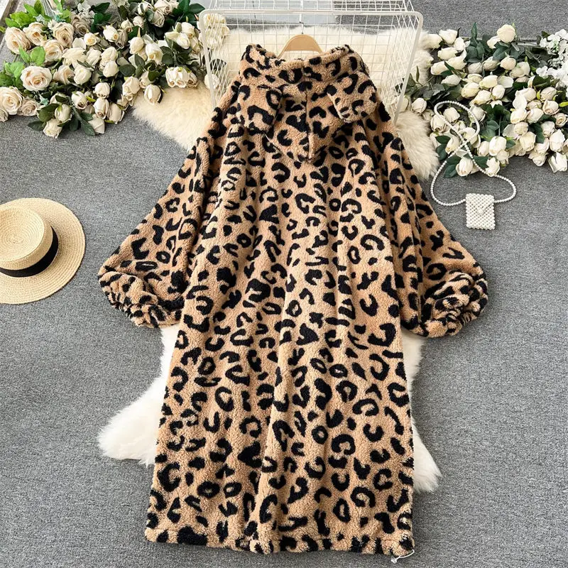 Lazy Style Plush Pajamas For Women\'s Home Wear Winter Thickened Loose Fitting Hooded Leopard Print Dress Warm Robe Z4674