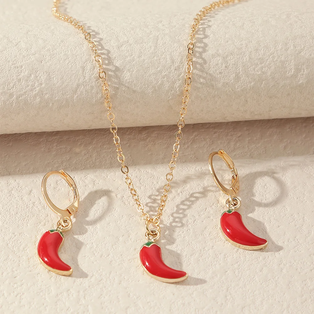 

Cute Enamel Small Red Chilli Pepper Necklace Choker Chain Statement Necklace Set for Women Simple Red Chilli Earrings Jewelry