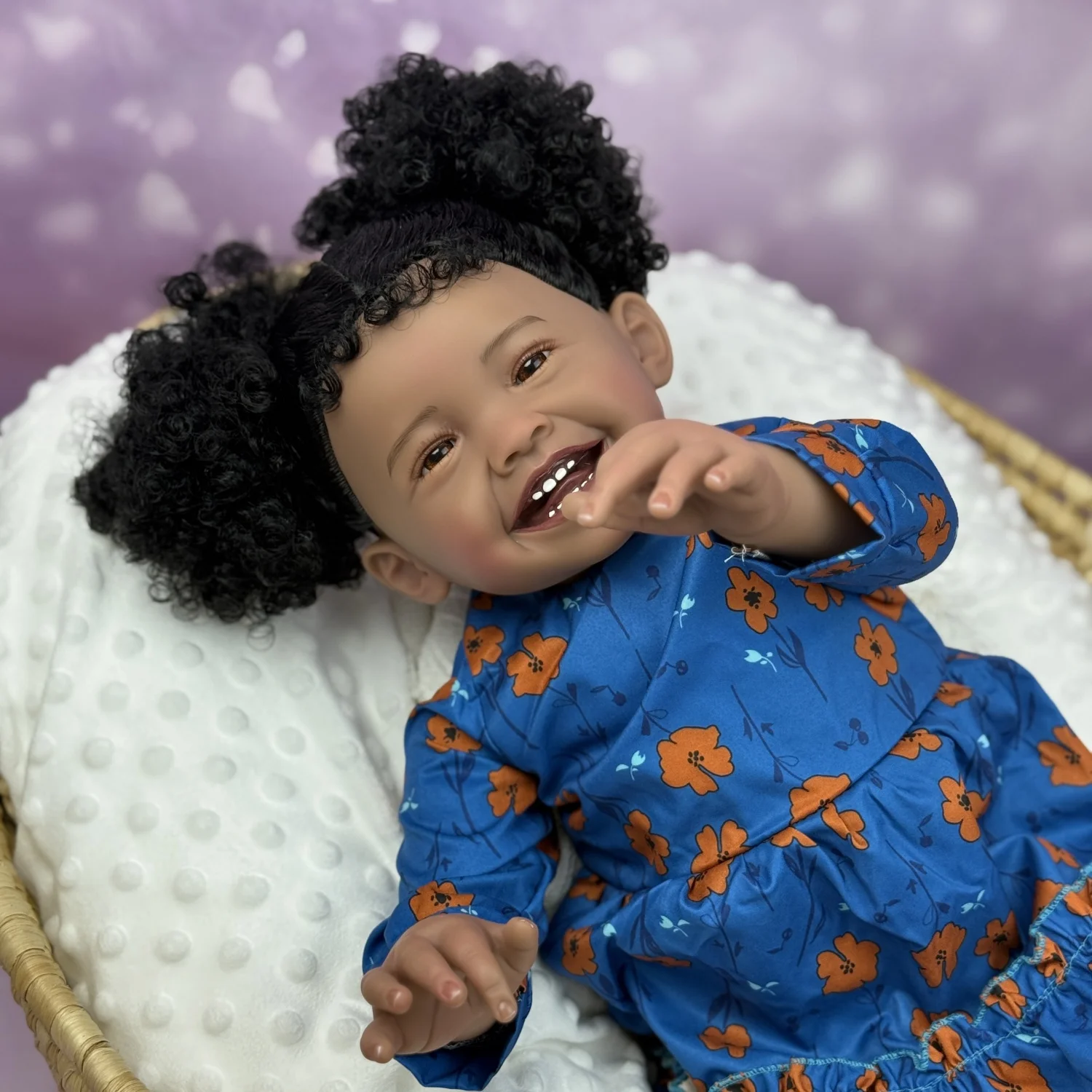 

BZDOLL 60 CM 24 Inch Reborn Toddler Smiling Baby Doll Toy Cloth Body Vinyl Limbs Doll Princess Toddler Play House Toy Gift
