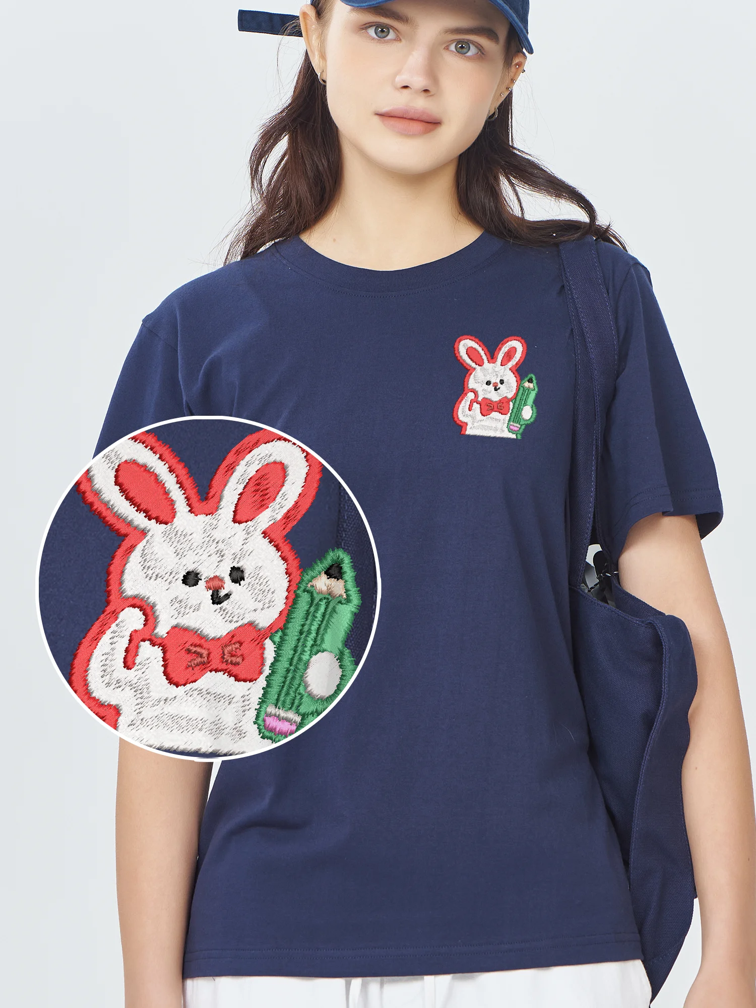 

Rabbit Taking Pen 100% Cotton Embroidered Tee Unisex Women Men Luxury Clothing Funky Embroidery Tshirts Loose​