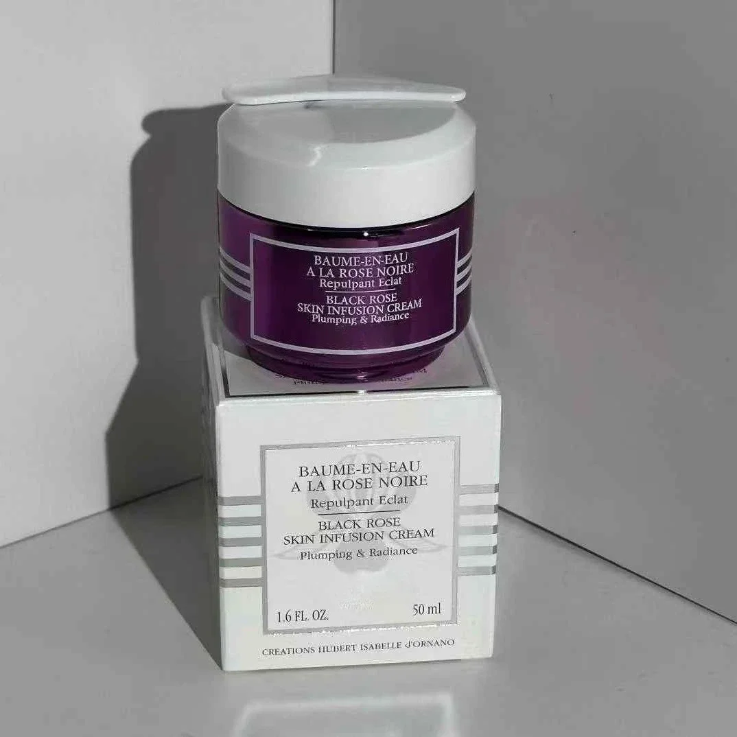 Nueva crema facial de alta calidad/loción de rosa negra, crema de infusión para la piel con flores de azafrán, Maquillaje facial de 50ml Xj002