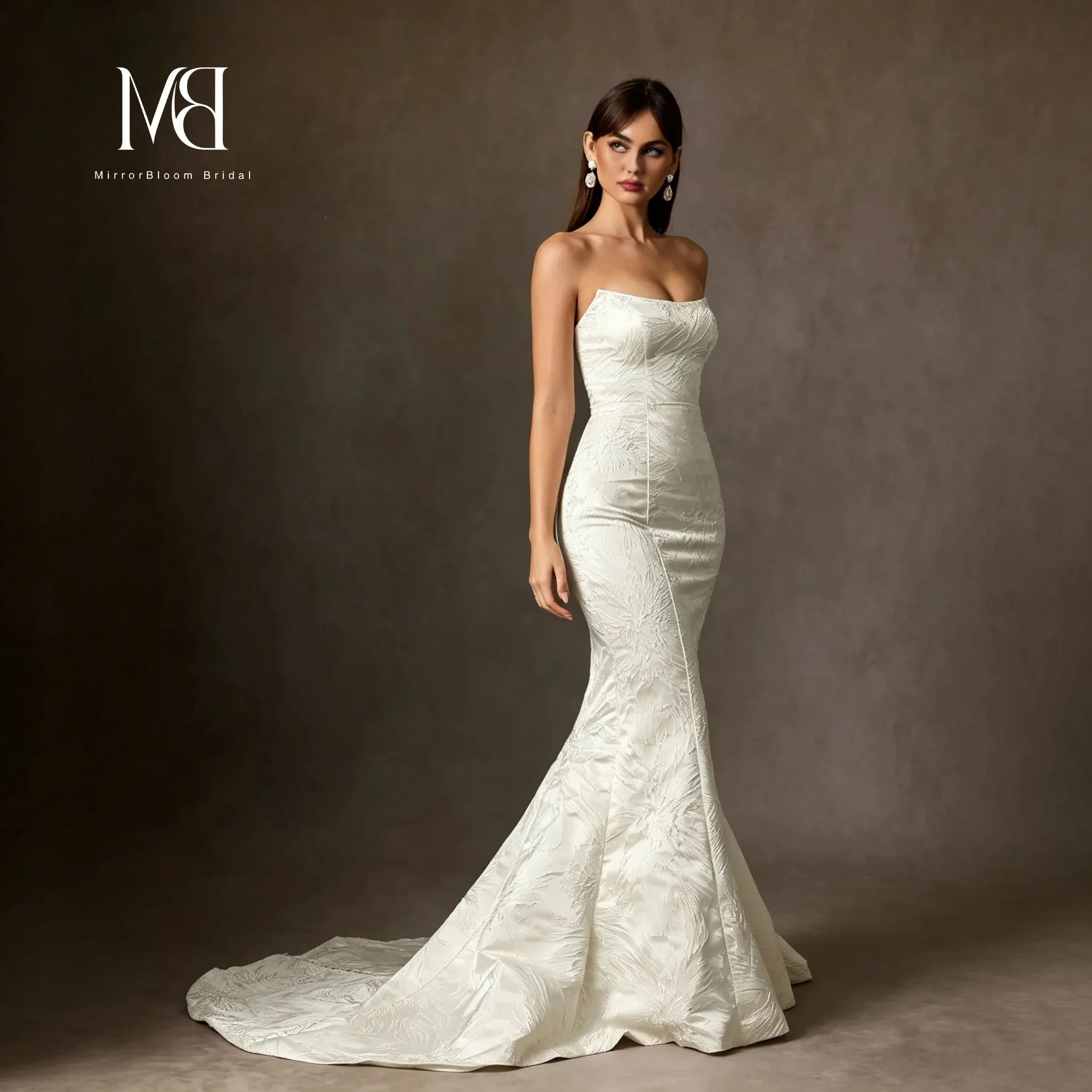 MB Customized Strapless Mermaid Wedding Dress Corset Design Bridal Gown with Long Train Bodycon Bridal Dress for Glam Brides