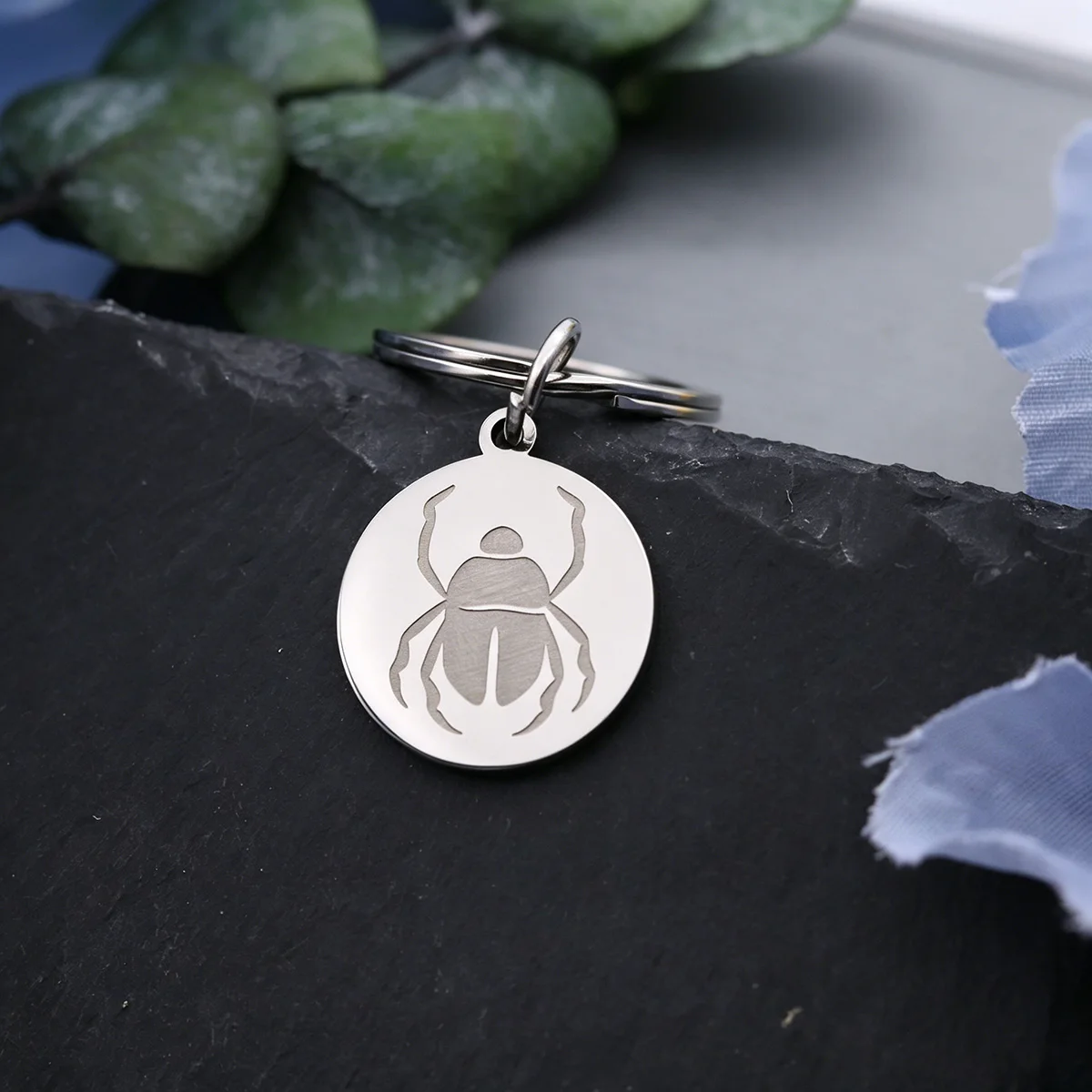 Stainless Steel Charms Scarab Beetle Men's Trendy Punk Keychain for Women Men Jewelry Kids Gifts Key Bag Deco Accessories