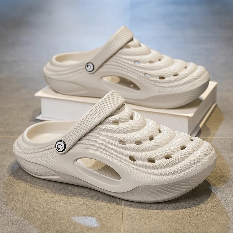 Men Summer Clogs Wavy Texture Breathable Hollow Out Garden Shoes Lightweight Slip On Sandals Korean Style Footwear