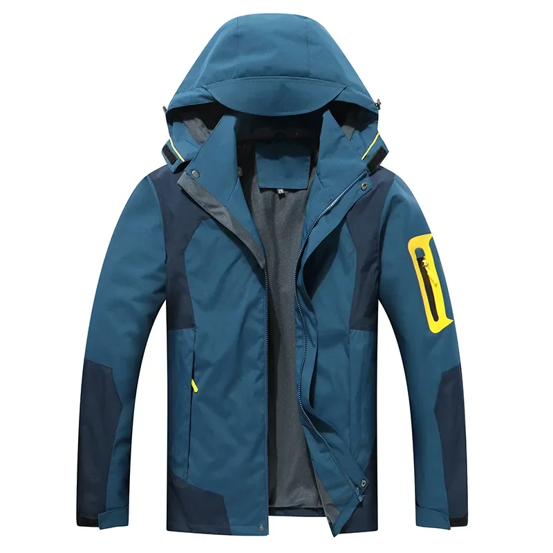 

Men's Soft Shell Hooded Jacket: Windproof, Rainproof & Perfect for Outdoor Activities (Mountaineering, Hunting, Fishing)