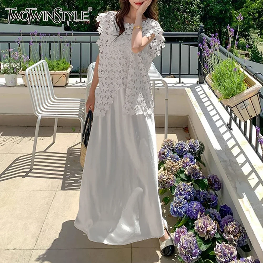 

TWOTWINSTYLE Solid Loose Two Piece Set for Women O Neck Sleeveless Top High Waist Temperament Dress Female Fashion New