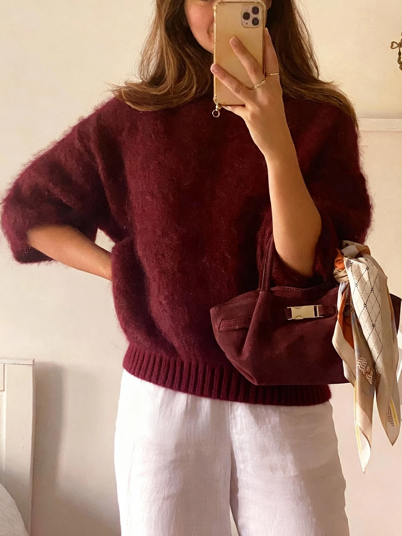 

Autumn and Winter New Niche Knit Cardigan for Women, Designed with a Lazy Style, Sweater Top, Burgundy Loose Round Neck Design Pullover, Casual Elegant Autumn and Winter Top, Basic Versatile Style for Urban Commuting, Stylish Casual Vacation Style, Design