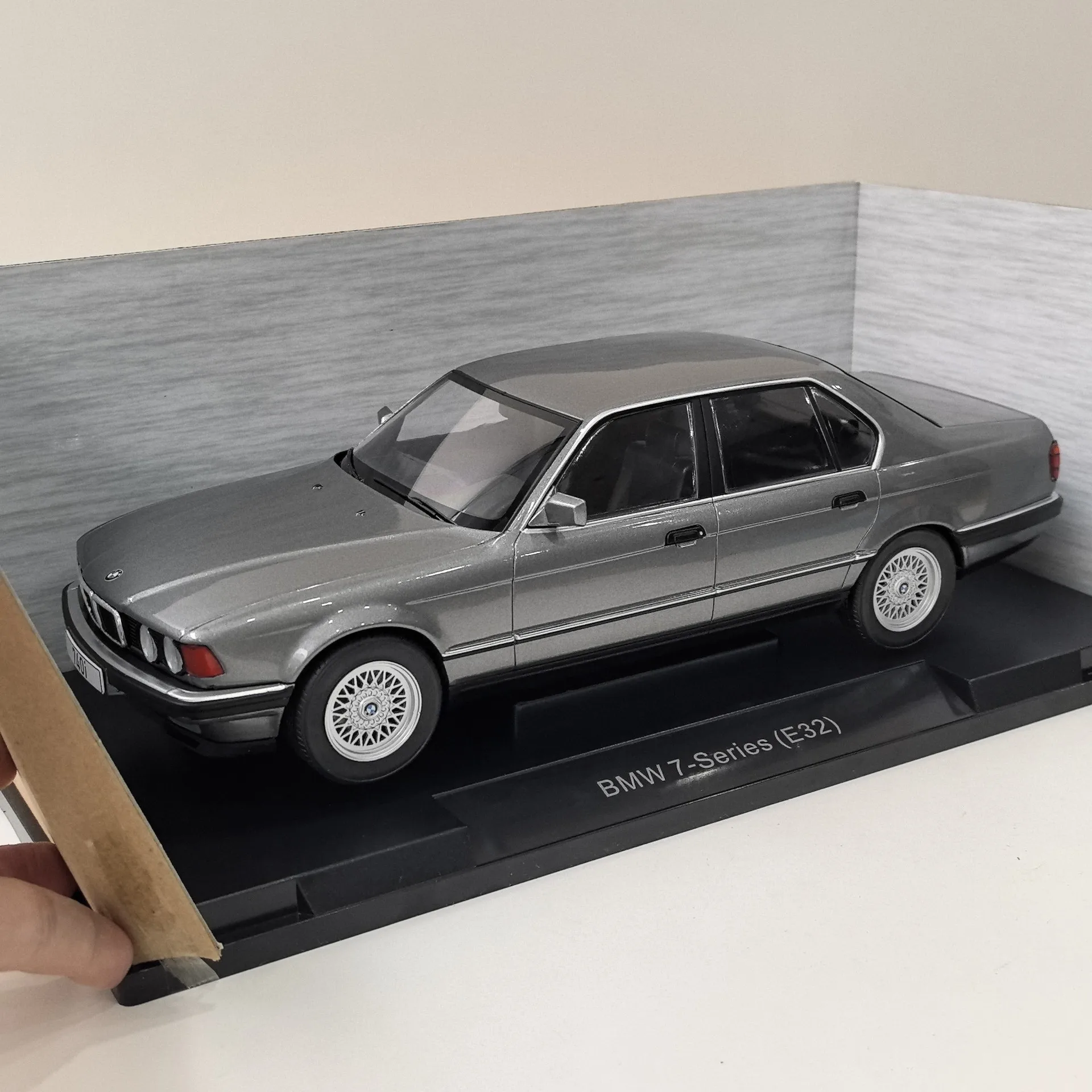 Mcg 1/18 Scale Bmw … - image