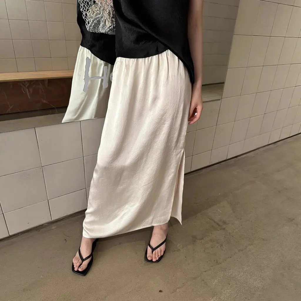 

Li Nuo Women's Korean Style High Waist Slimming Skirt with Side Split Simple Elegant Acetate Material for Summer