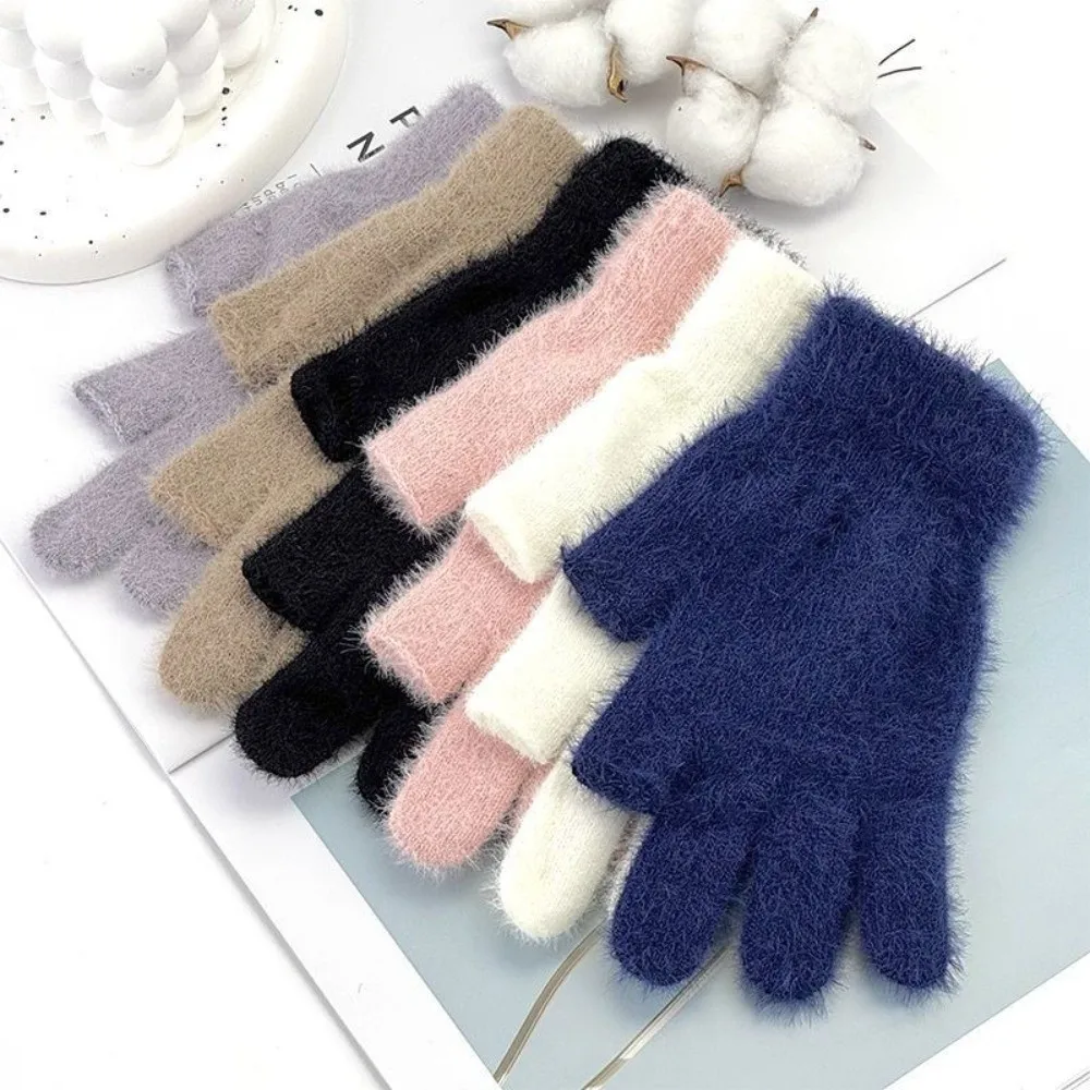 Solid Color Touch Screen Gloves Knitted Fabric Faux Rabbit Fur Warm Winter Gloves Unisex Design Windproof Two-Finger Gloves
