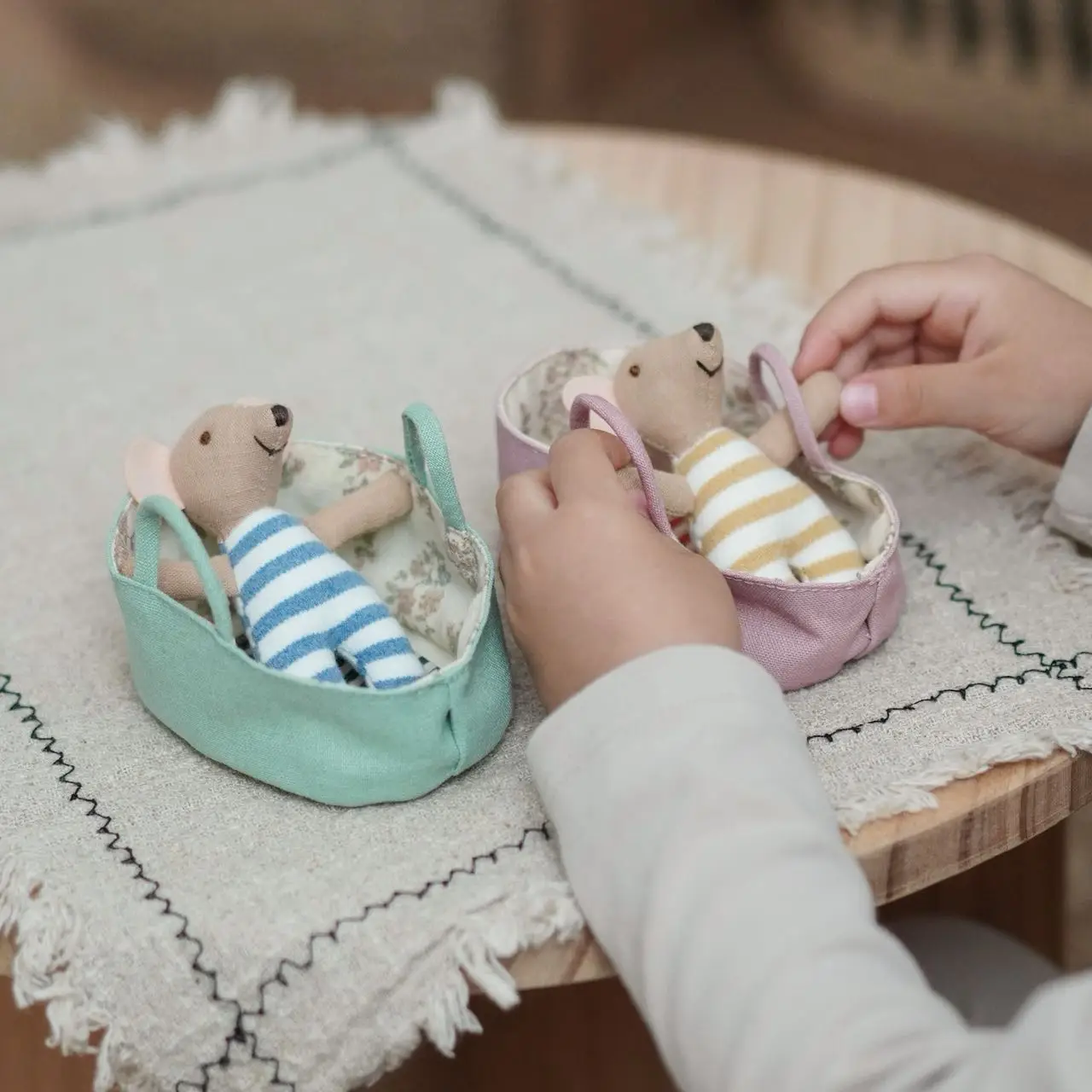 دمية تزيين الفأر الدنماركية الخيالية من INS: لعبة ضغط لطيفة لتخفيف التوتر، دمية إصبع مناسبة للأعمار من 0 إلى 3 سنوات #4