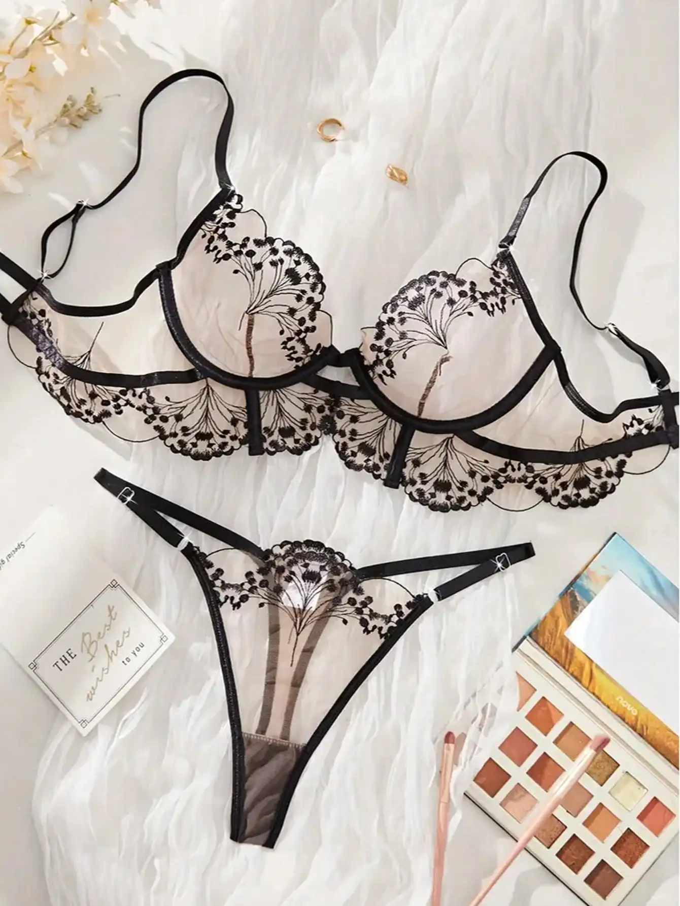 

Sheer Floral Lace 2-Piece Lingerie Set with Adjustable Straps