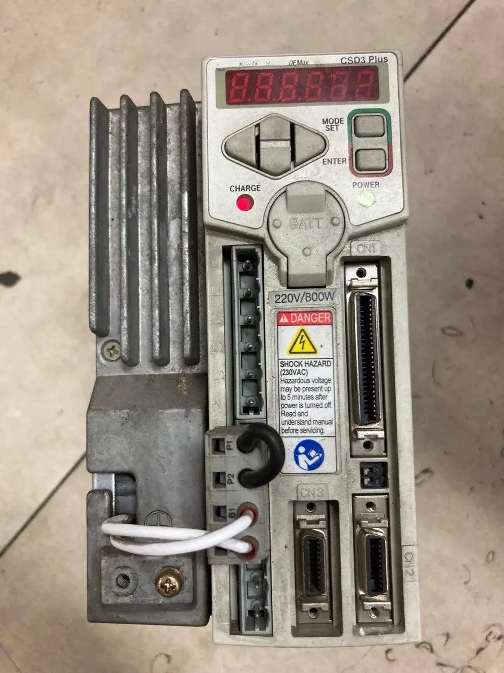 2003-CSD3-08BX2    SERVO DRIVER ,  In good working condition, free shipping   a