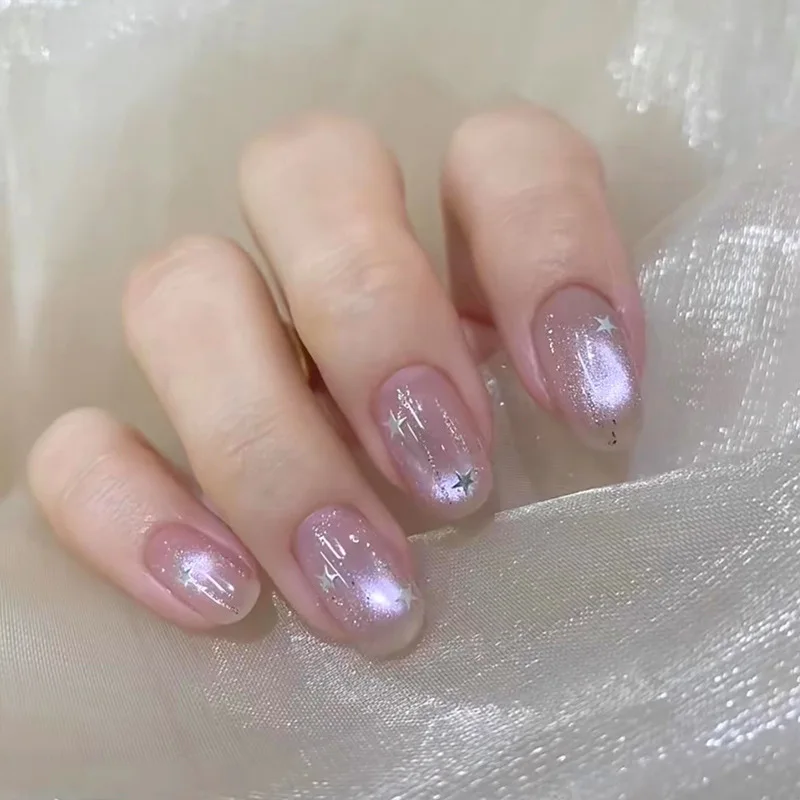 إكسسوارات لامعة للأظافر على شكل نجمة مختلطة مقاس صغير على شكل نجمة خماسية فضية مختلطة وديكور رقعة أظافر رفيعة للغاية