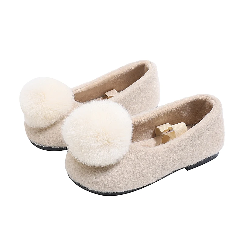 

2025 Winter Fashion Kids Cotton Shoes Girls Fashion Plush Shoes Warm Furry Children Outdoor Princess Flat Moccasin Soft Hairball