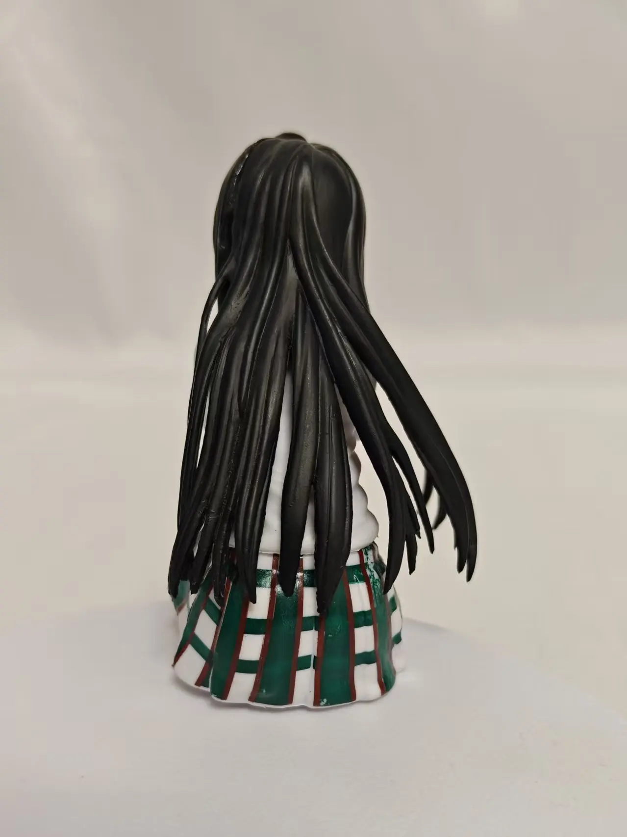 Shizuku Shiromoto 1/12 ScalePVC Figure - Aloof Schoolgirl with Black Hair from 