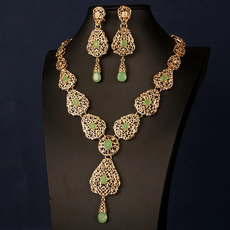 

Herseygold Moroccan Trendy Neckace Set for Women Green Rhinestone Gold Plated Zinc Alloy Bridal Jewelry Set Ethnic Wedding