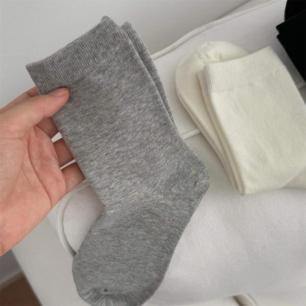

Japanese style basic mid-calf socks combed cotton socks for women