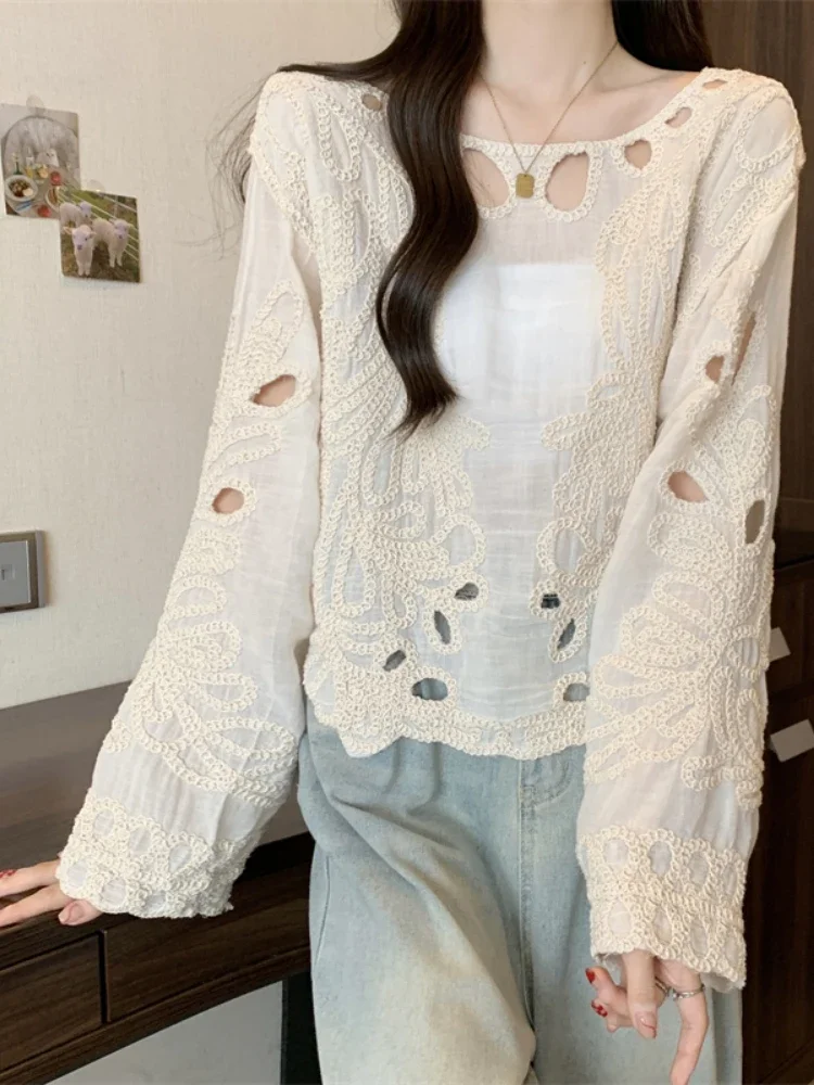 Oversized Design Shirts Solid Color Hollow Out Embroidery Long Sleeve Spring Autumn Blouses Fashion Vintage 2024 Women Clothing