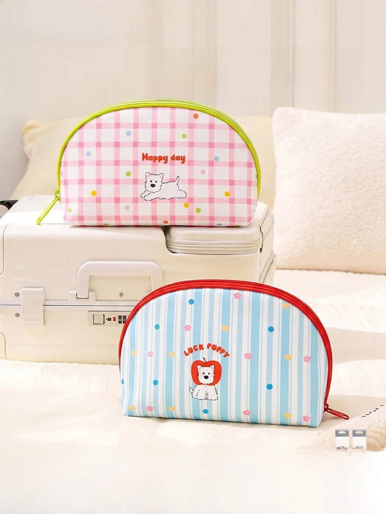 

Modern Housewife Travel Underwear Socks Convenient Storage Bag Close-Fitting Clothing Organizer Bag Polyester Material