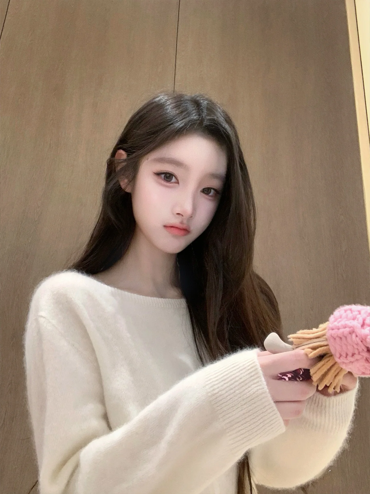 

Белый шерстяной пушистый свитер свободного кроя с вырезом-лодочкой, теплый, зимний, женский, модный, повседневный, удобный, эксклюзивно онлайн