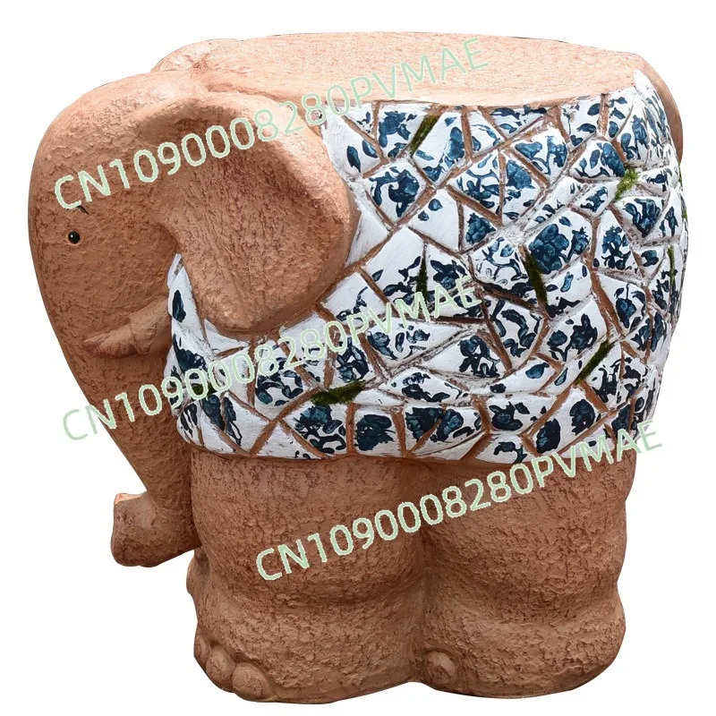Retro Blue and White Porcelain Elephant Ornament Flower Pot Base Creative Garden Animal Sculpture Outdoor Courtyard Decoration