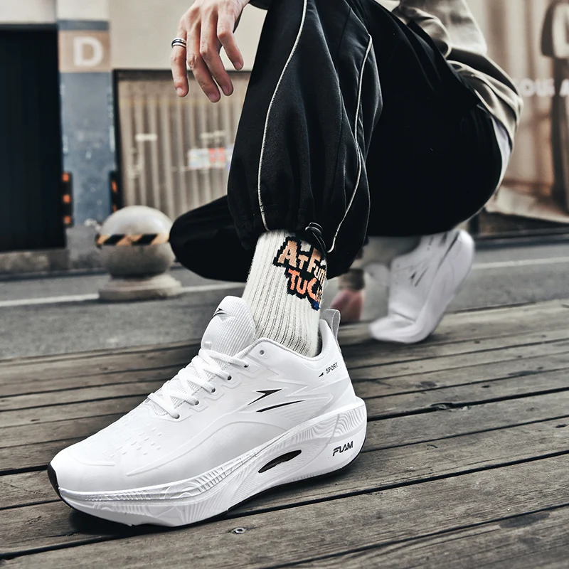 أحذية رياضية عالية الجودة للرجال منصة عادية الجري أحذية رياضية رجالية المدرب تنفس المشي حذاء كرة السلة النساء مريح