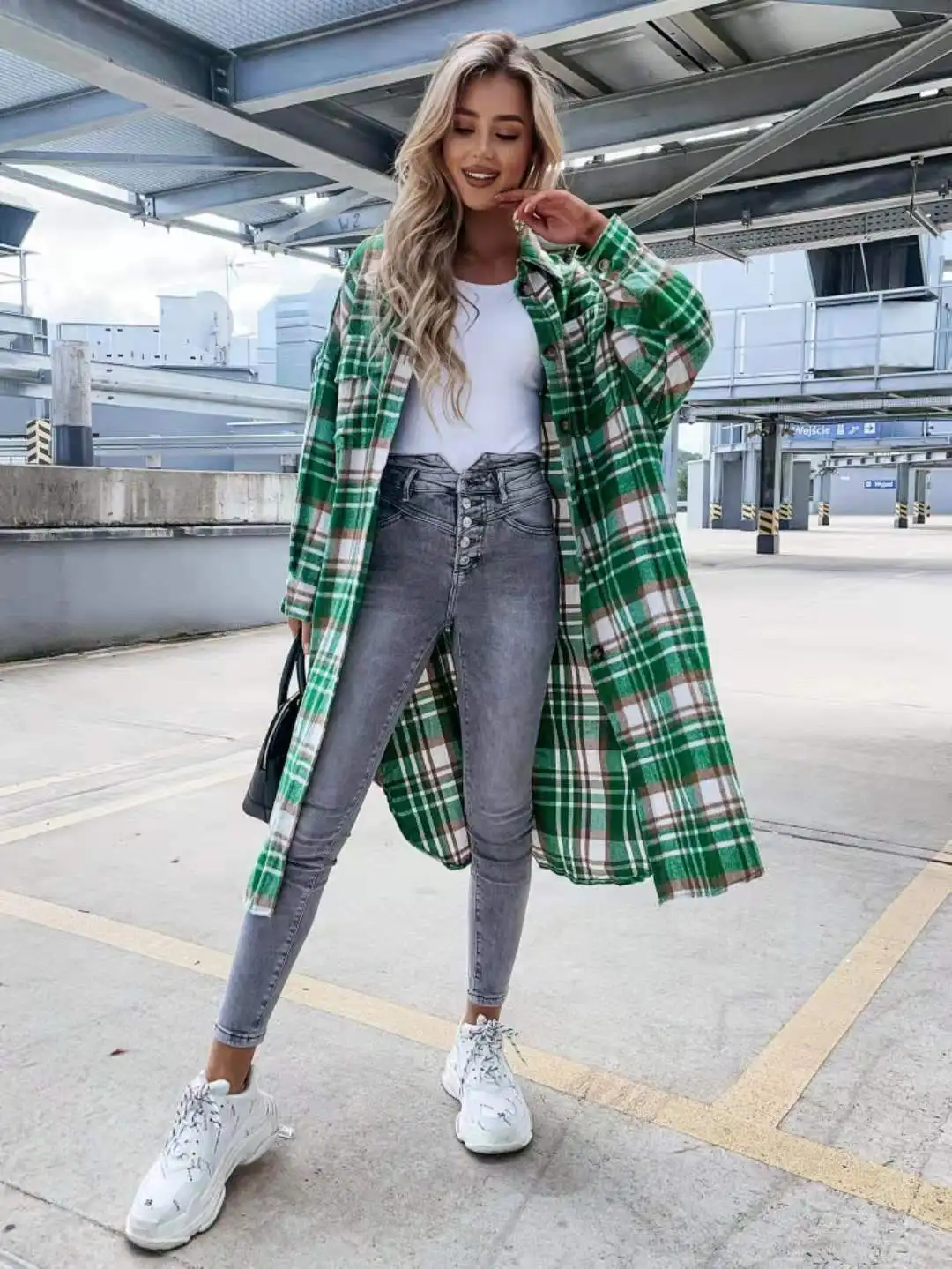 2024 Women Long Sleeve Plaid Patchwork Print Shacket Fall Oversized Button Down Long Shirt Jacket Shackets With Pocket