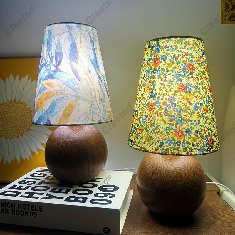 

Nordic Style Italian Designer Table Lamp Vintage Floral Night Light Wood Texture Ceramic Base Bedroom Bedside Lamp Home Decor