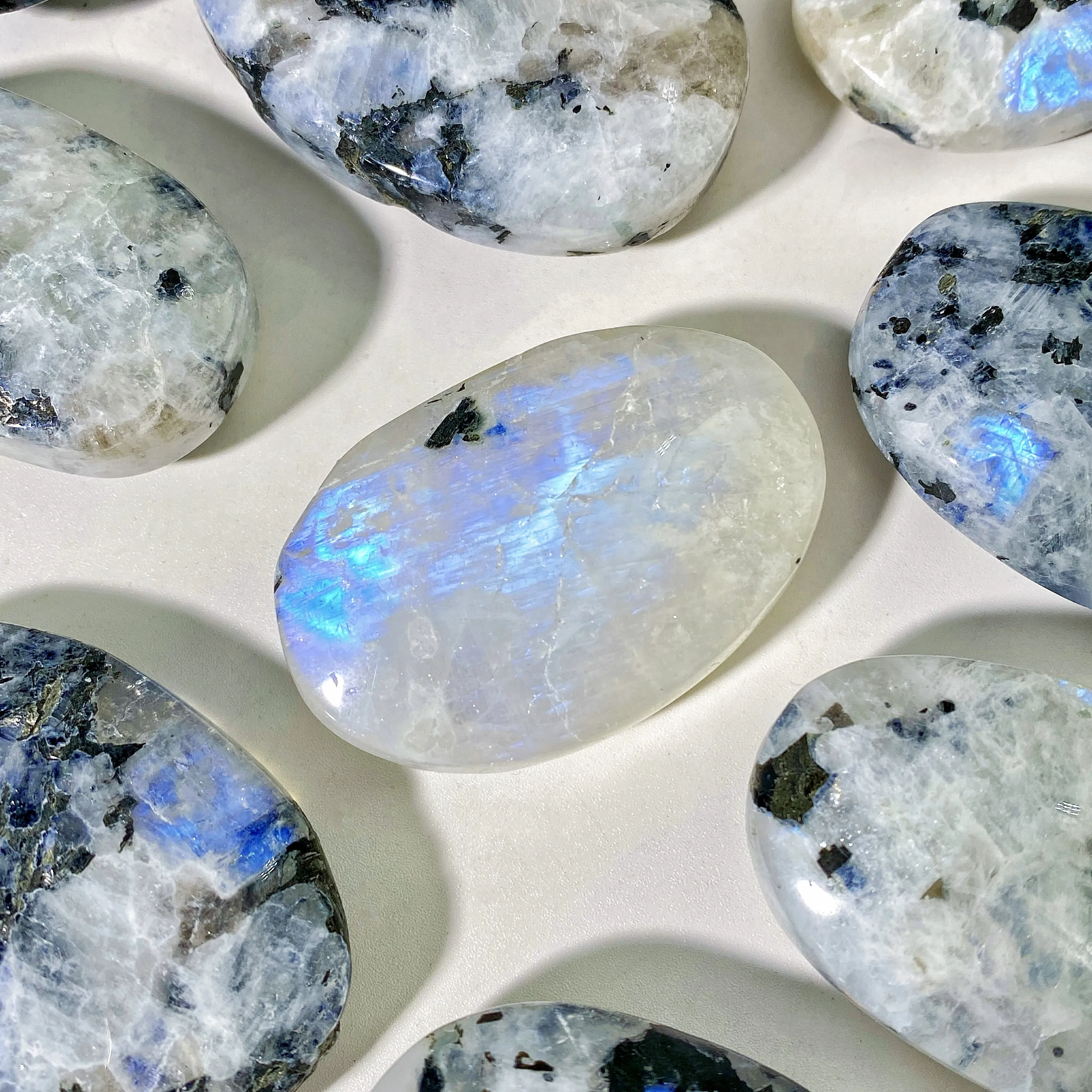 1PC High Quality Rainbow Moonstone Palm Natural Crystal Palm, Gemstone Jewelry, Glitter, Birthday Gift, Desktop Decoration. view 2