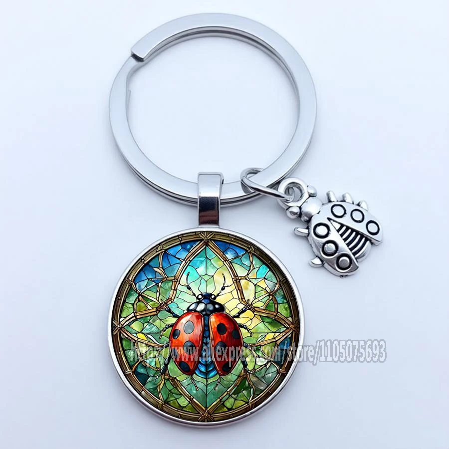 Exquisite ladybug keychain with cute colored ladybug pattern glass dome keychain gift