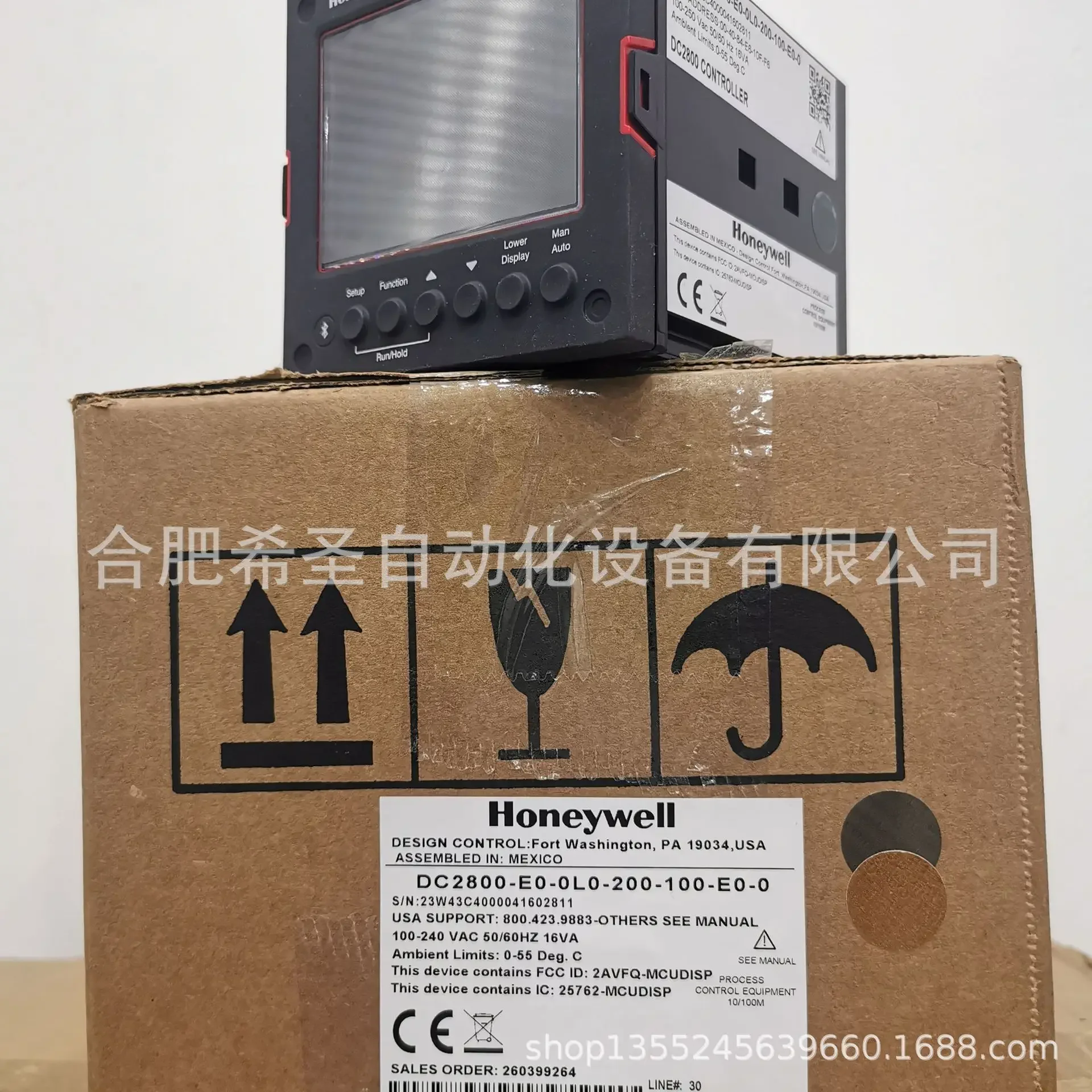 Honeywell DC2800 Series Temperature Controllers DC2800-E0-0L0-200-100-E0-0