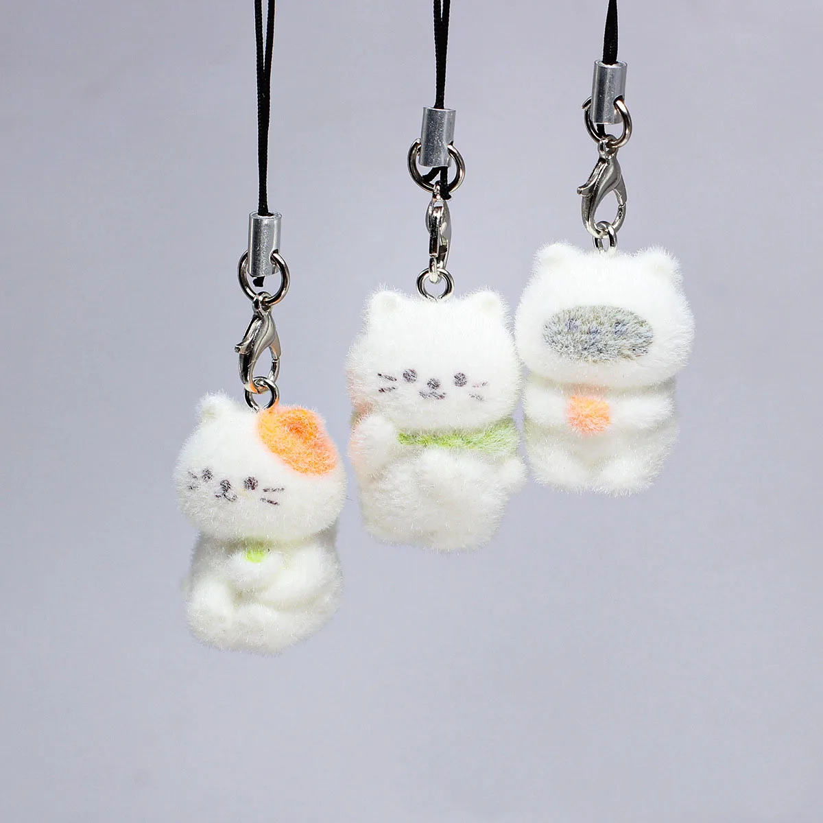

5Pcs Flocked Resin Cat Keychain Creative 3D Animal Keychain Backpack Pendant Bag Charm DIY Accessories
